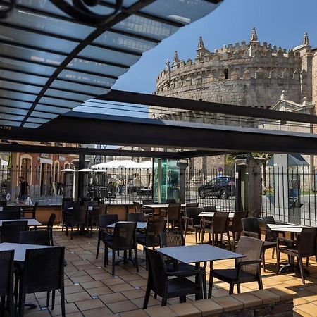 Hostal Restaurante Puerta del Alcázar Ávila Exterior foto