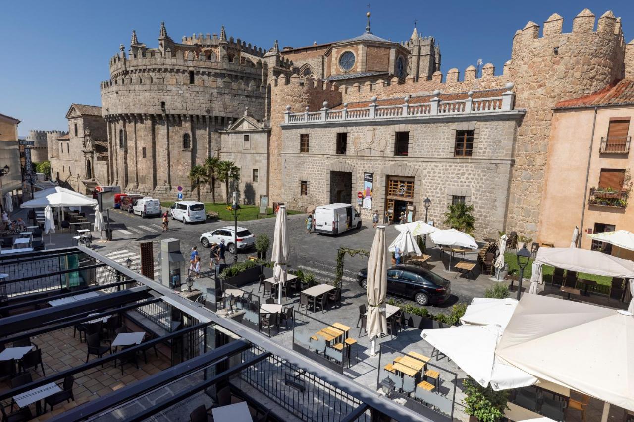 Hostal Restaurante Puerta del Alcázar Ávila Exterior foto